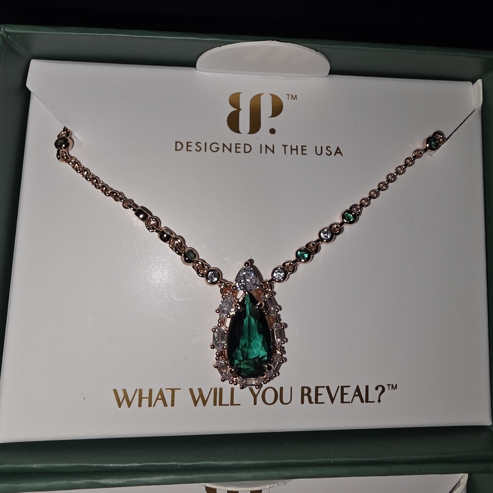 bp Rose Gold Necklace with Emerald Green Teardrop Pendant and Accents